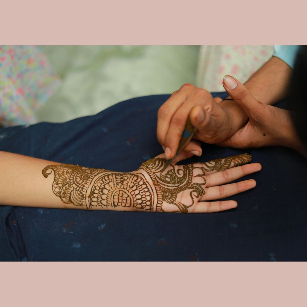 Cute mehndi design for kids