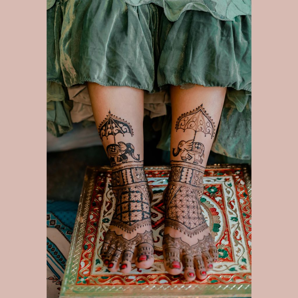 Cute mehndi design for kids