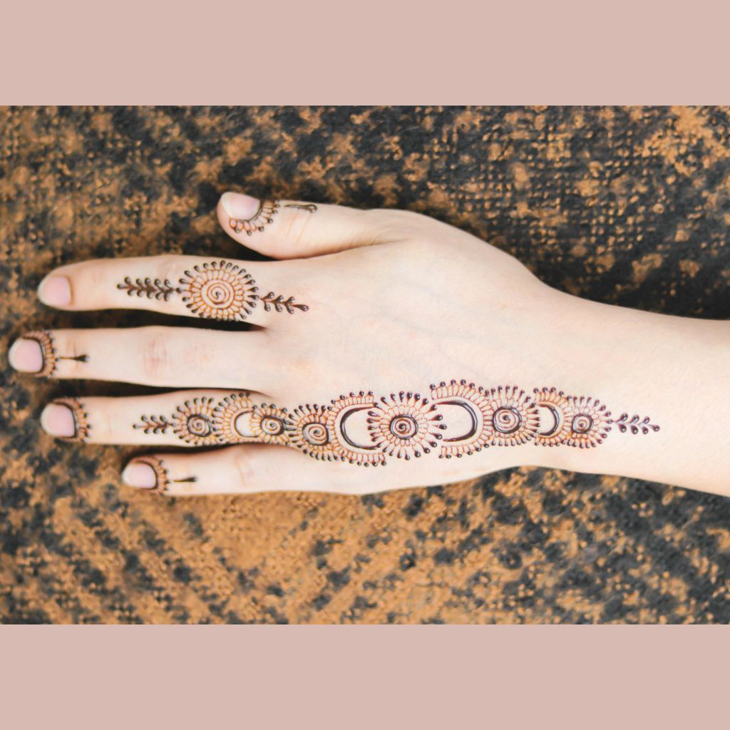 Cute mehndi design for kids
