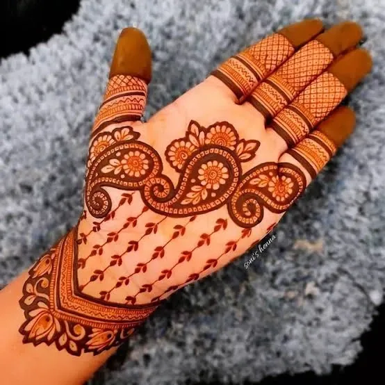 Elegant Royal Mehndi Designs