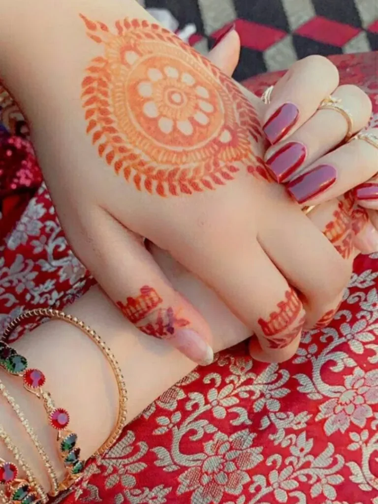 Elegant Royal Mehndi Designs