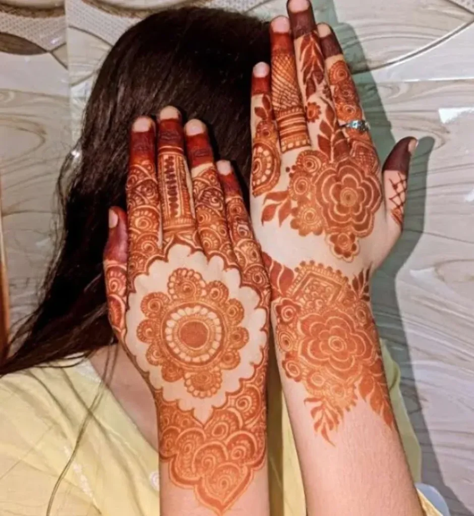 Elegant Royal Mehndi Designs