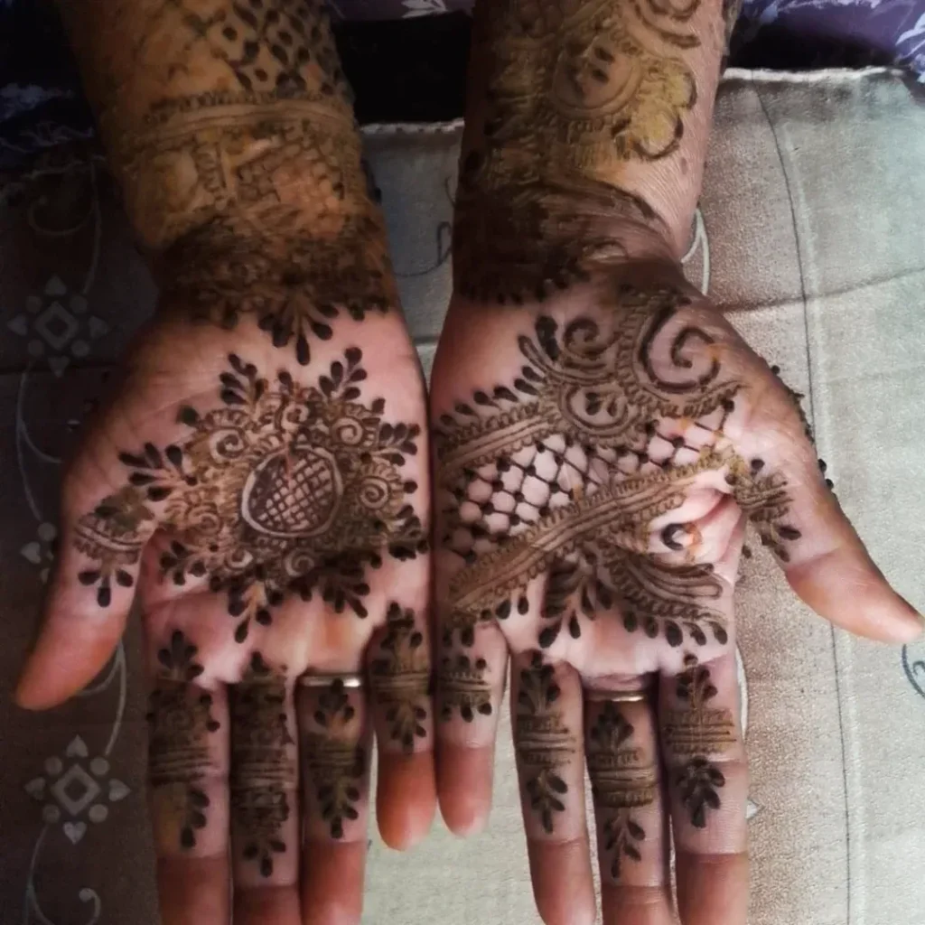 Mehndi Design for Karva Chauth