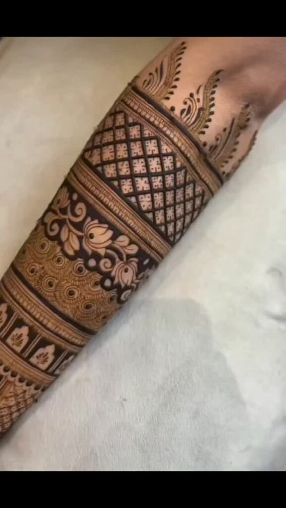 Mehndi Design for Karva Chauth