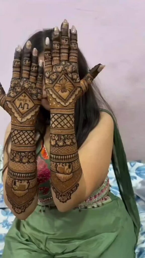 Mehndi Design for Karva Chauth
