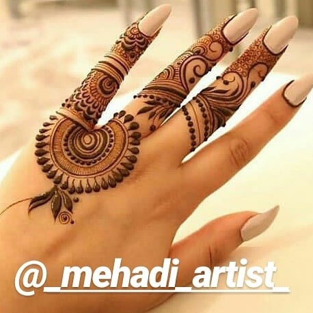 Royal Finger Mehndi Designs Photo