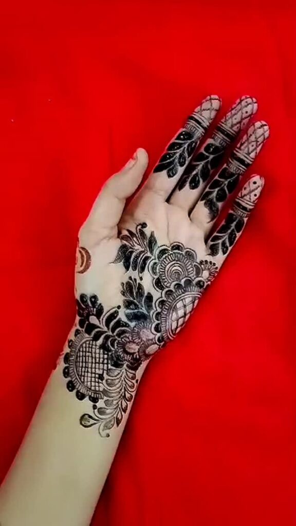 Simple Mehndi Design Images