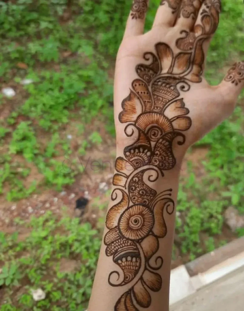 न्यू अरेबिक मेहंदी डिजाइन फोटो