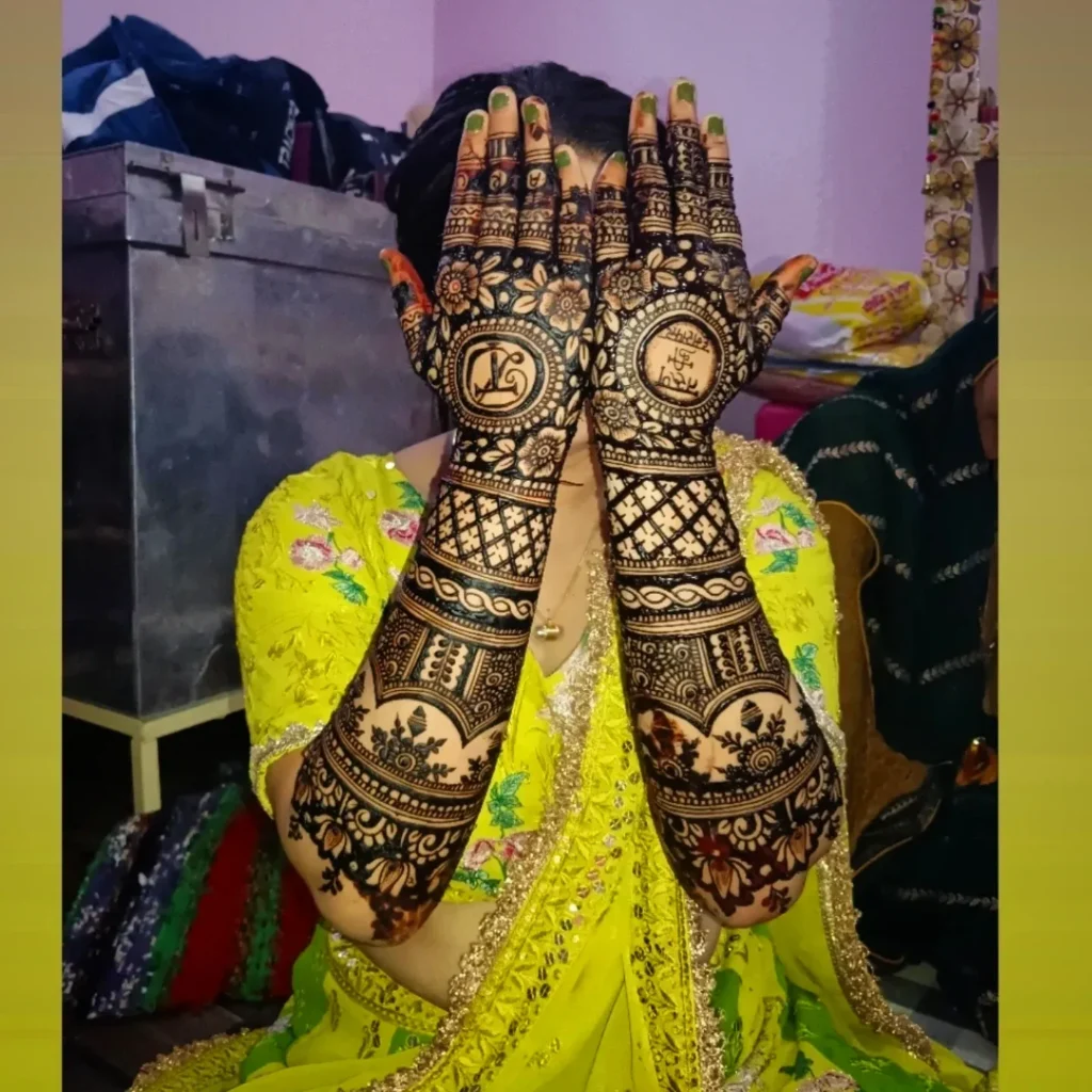 फैंसी मेहंदी डिजाइन फोटो