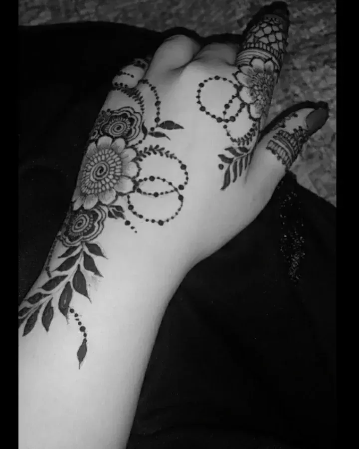 bel mehndi design