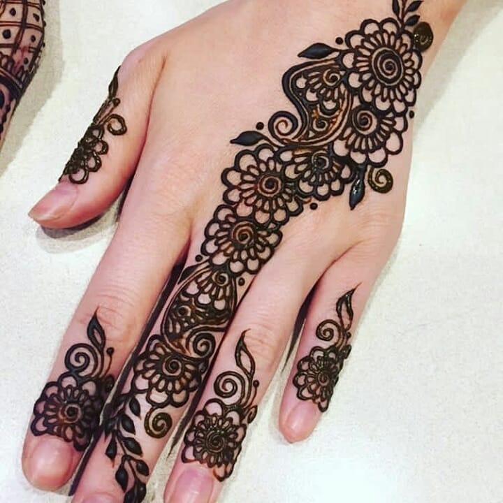 बेल मेहंदी डिजाइन फोटो