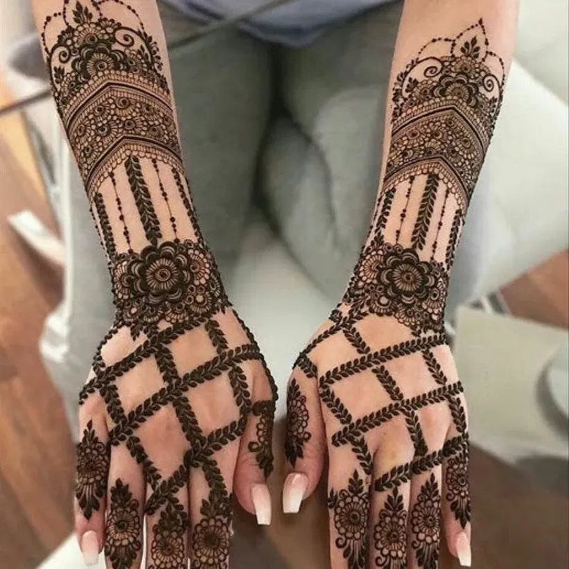 Stylish new mehndi design Images