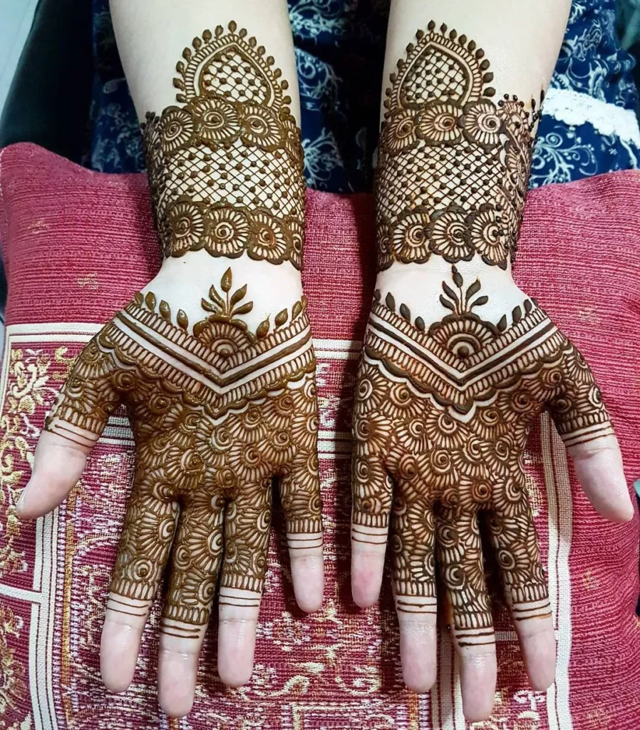 Stylish new mehndi design Images