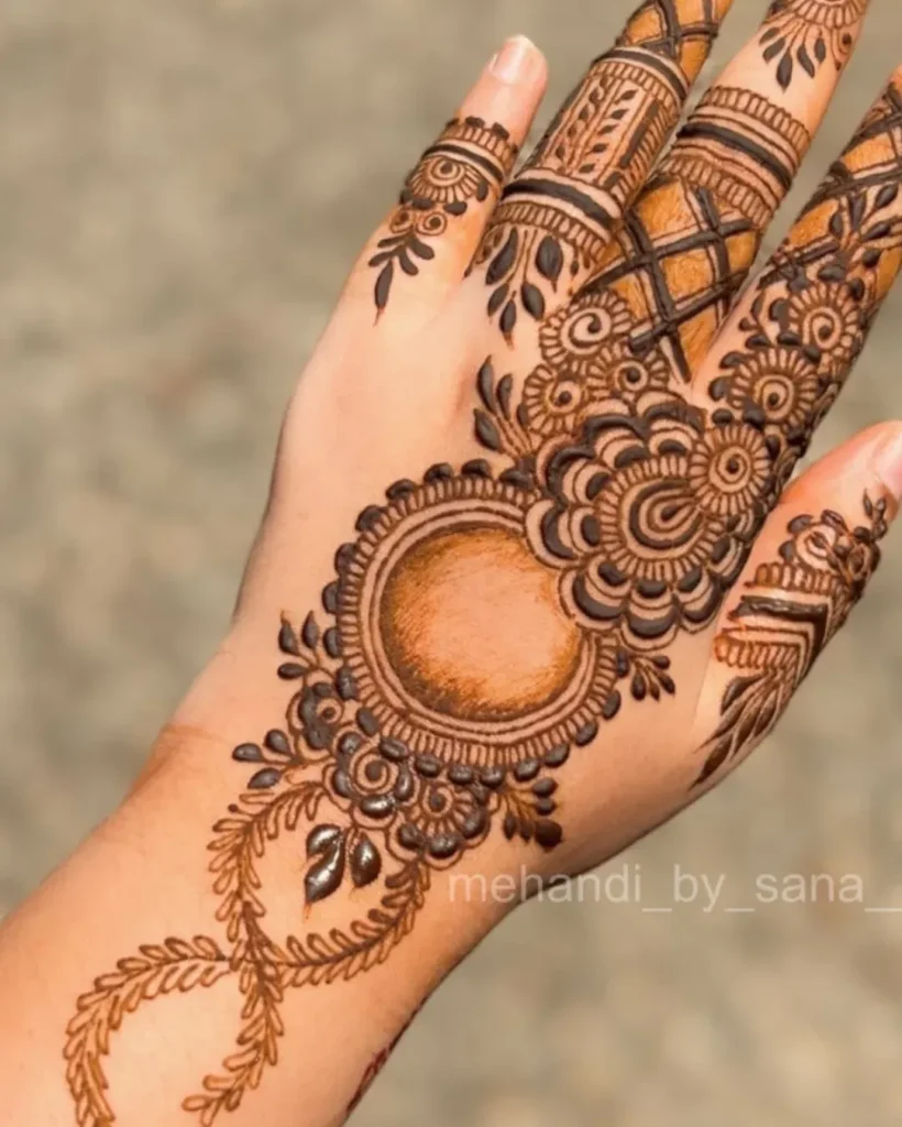 Stylish new mehndi design Images