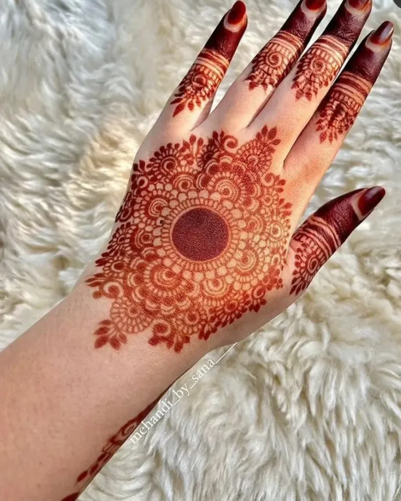 Stylish new mehndi design Images