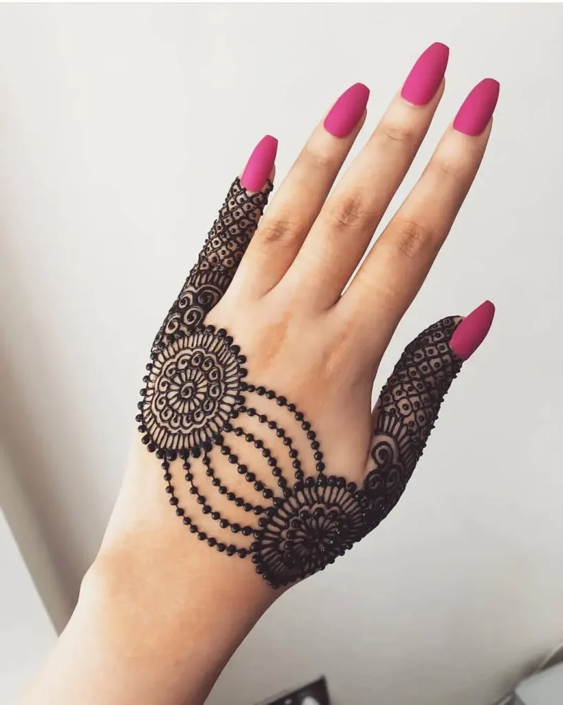 Stylish new mehndi design Images